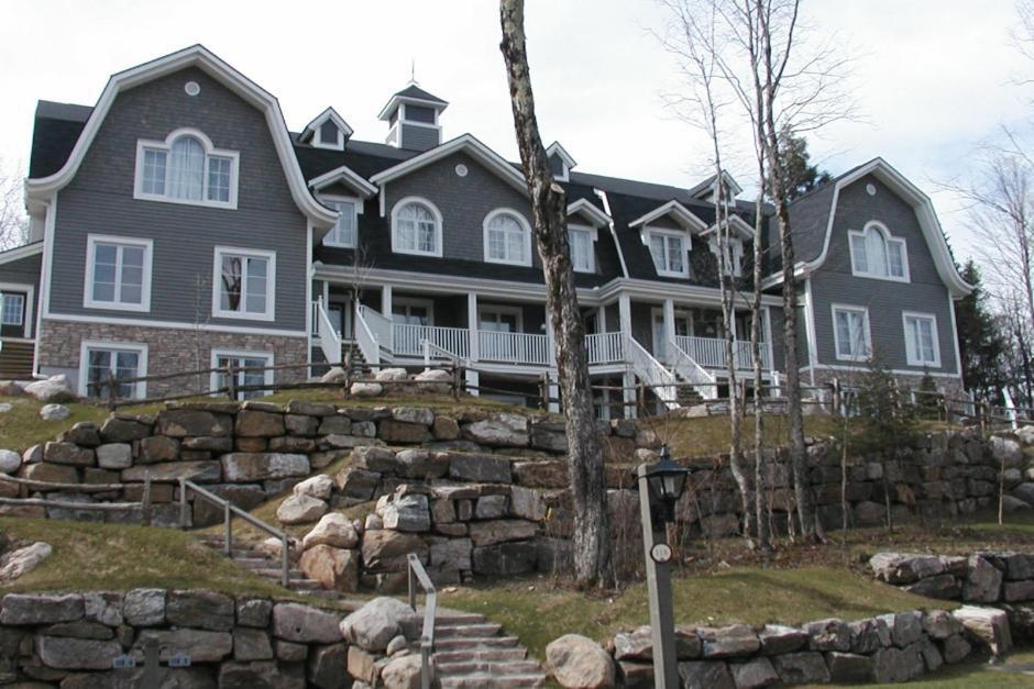 3 Bedroom On Golf Le Géant, Access In The Mountain * Mont-Tremblant
